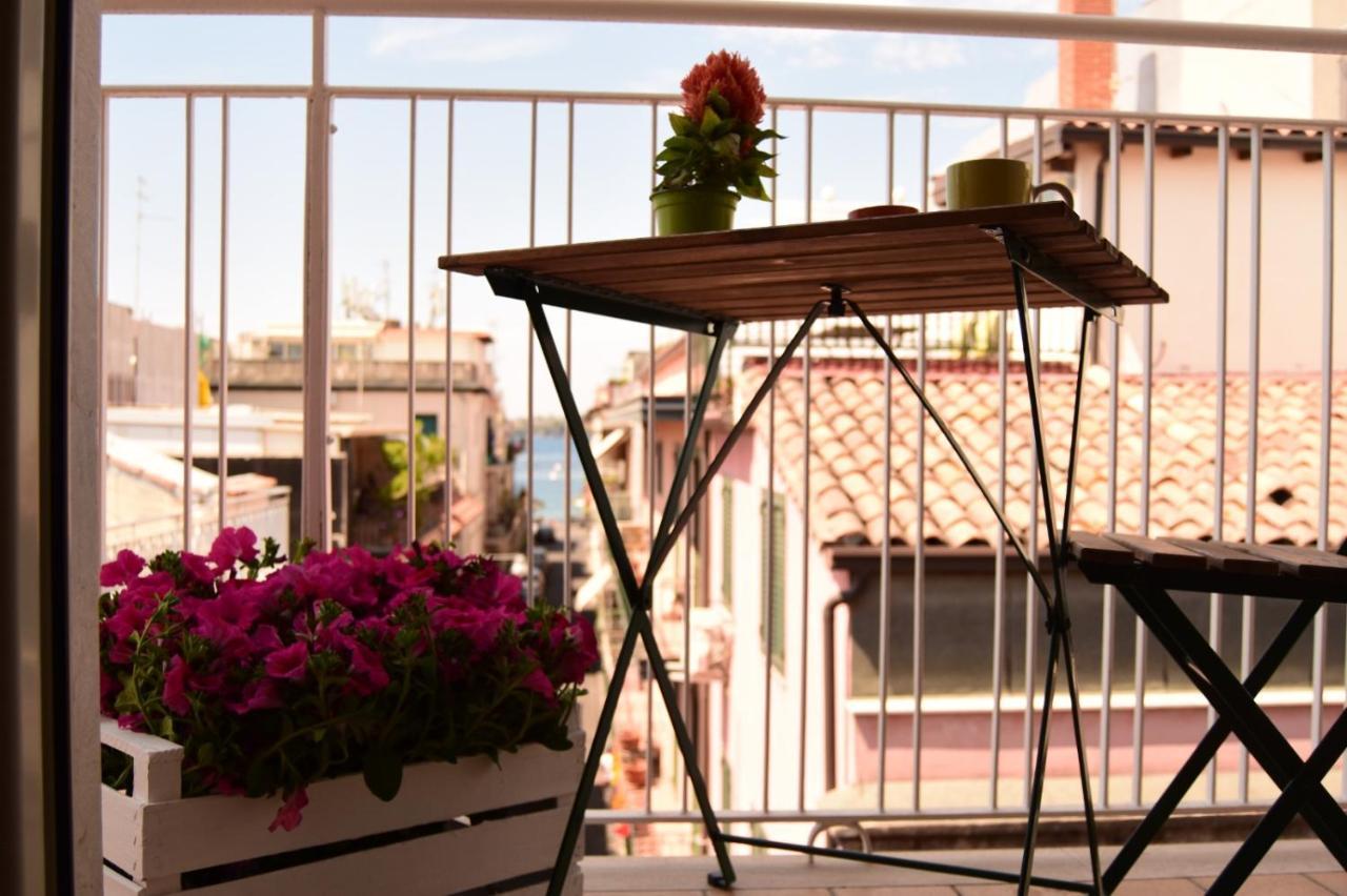 Casa Vacanze Caramagna Aci Castello Exterior photo